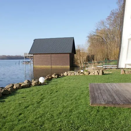 Seetraum 10 Mit Ruderboot Am Schweriner - Abc212 By Abcwismar