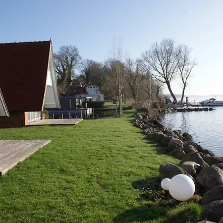 Seetraum 10 Mit Ruderboot Am Schweriner - Abc212 By Abcwismar Holiday home